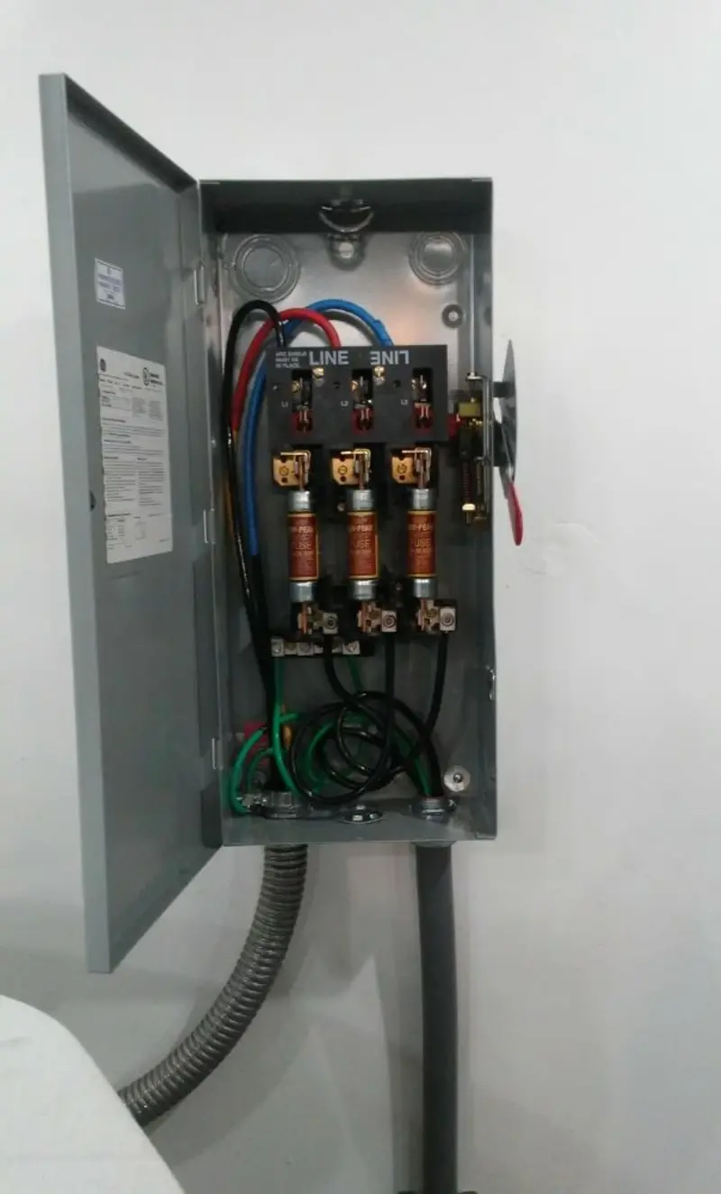 Three-phase disconnect switch installed for Electrical Wiring & Rewiring in Midvale